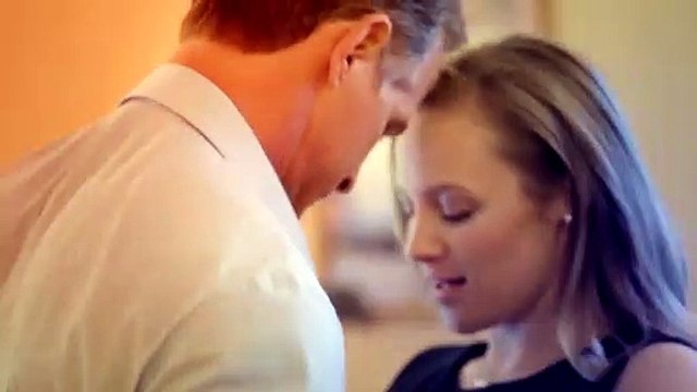 Too Close to Home Tráiler VO