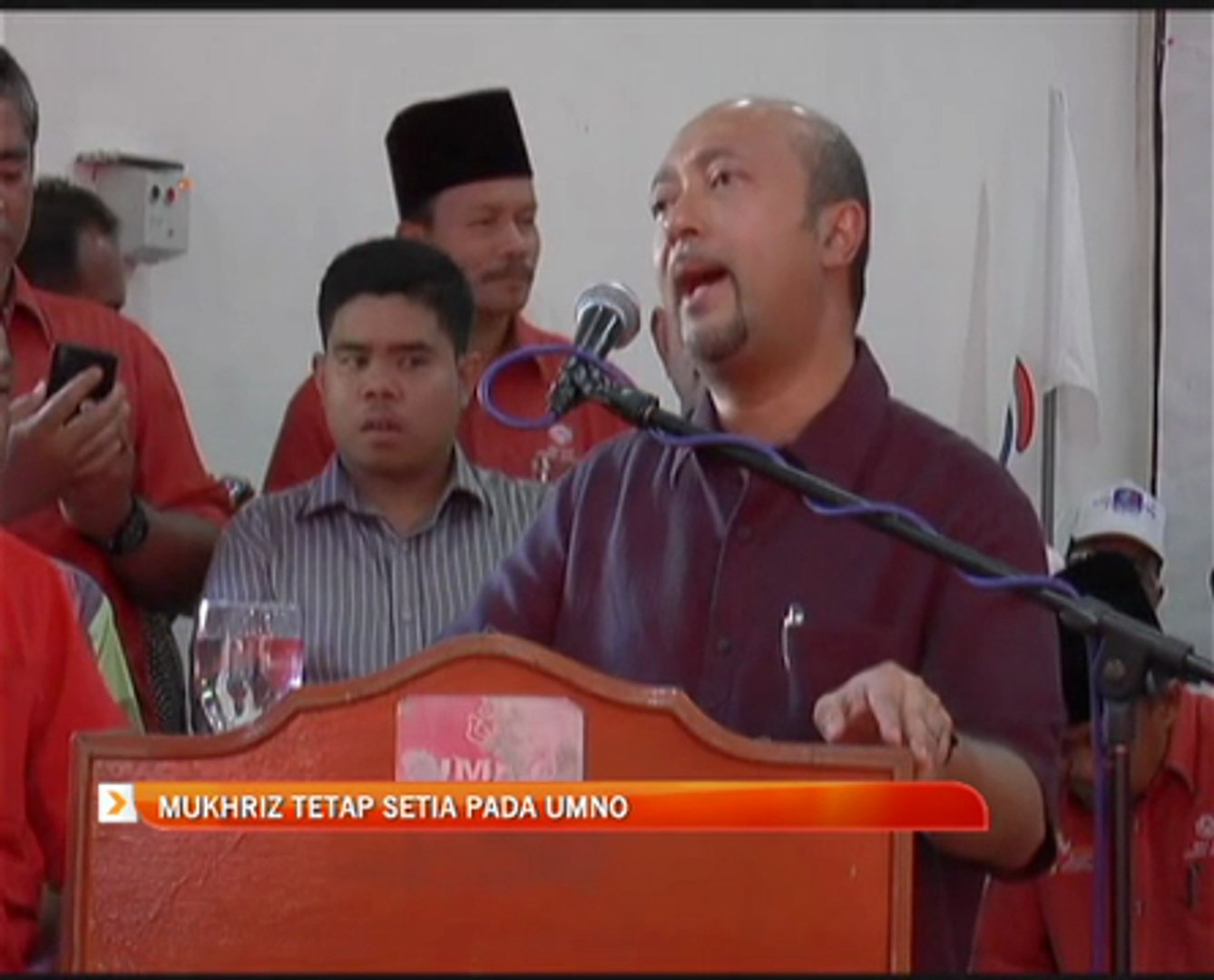 ⁣Mukhriz tetap setia pada UMNO