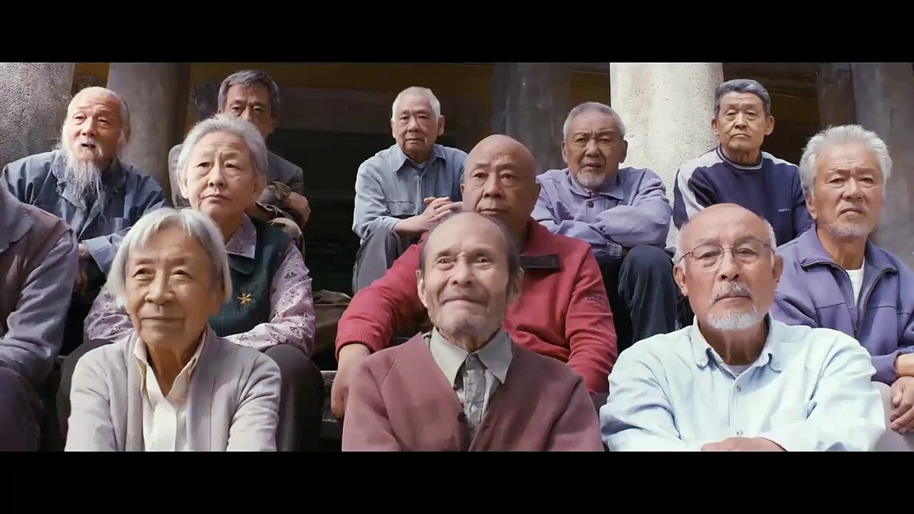 O Ciclo da Vida Trailer Legendado
