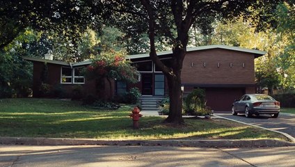 Uma Nova Amiga Trailer Original