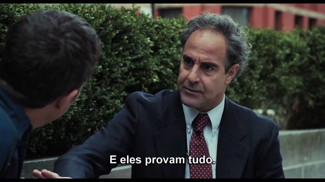 Spotlight – Segredos Revelados Clipe Legendado (2) Eles Controlam Tudo