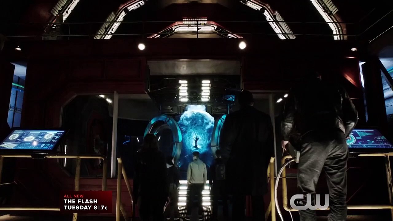 The Flash 2ª Temporada "Welcome To Earth-2" Teaser Original
