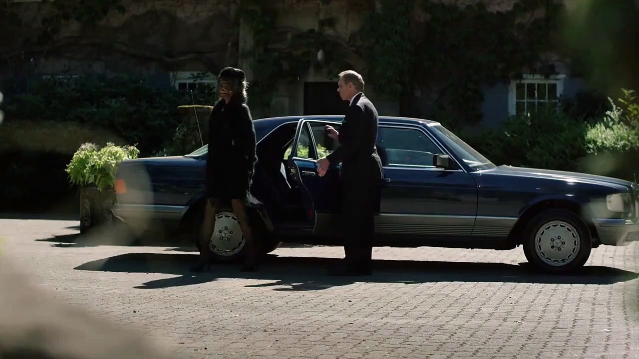 Os Espinhos do Mal Trailer Original