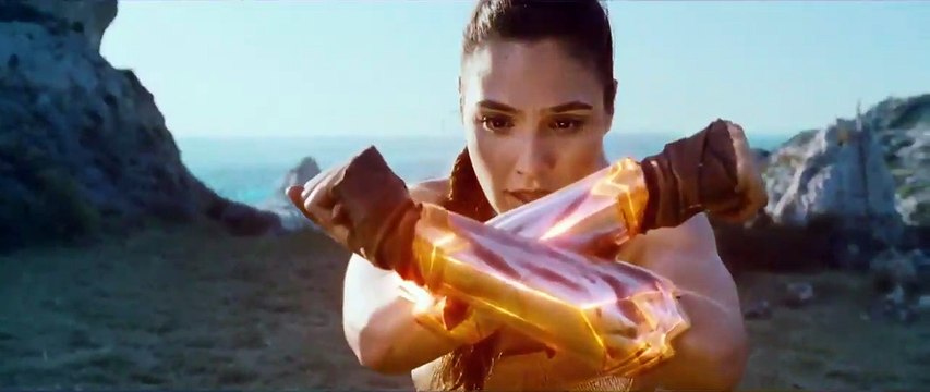 Wonder Woman Teaser VO