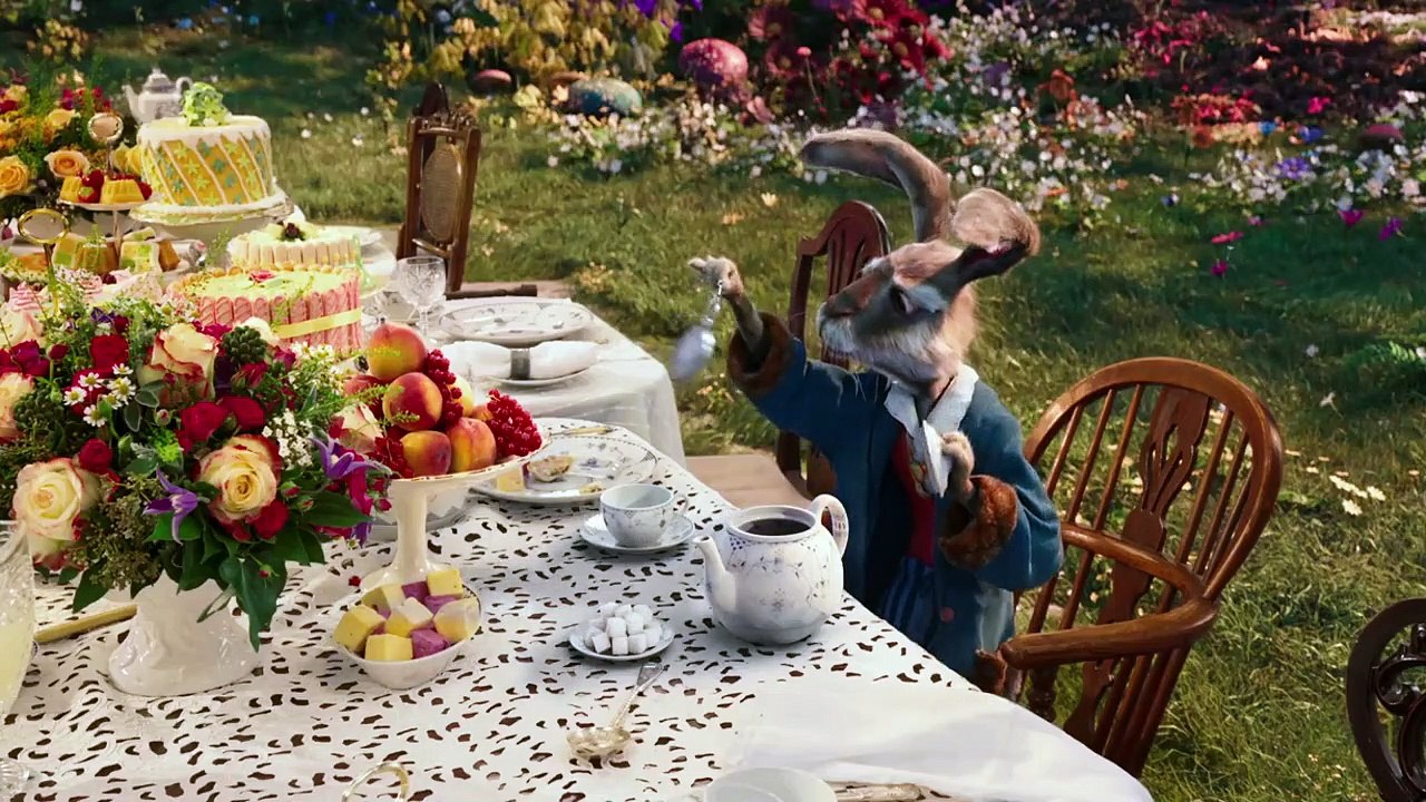 Alice Através do Espelho Comercial de TV (4) Original