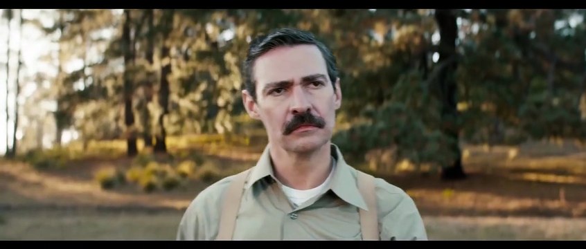 Mientras el lobo no está Tráiler
