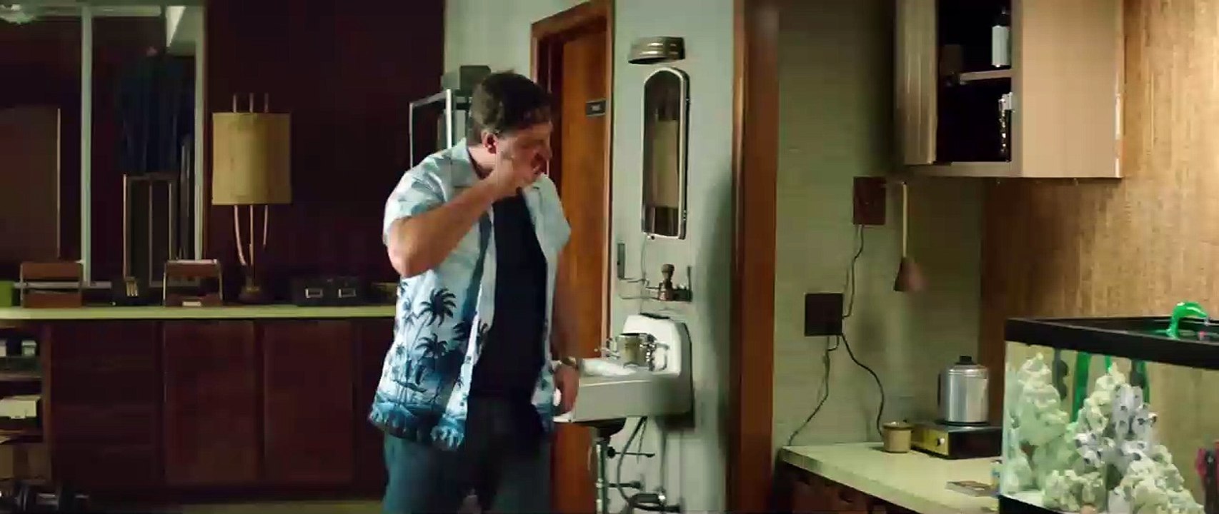 Dois Caras Legais Trailer Original