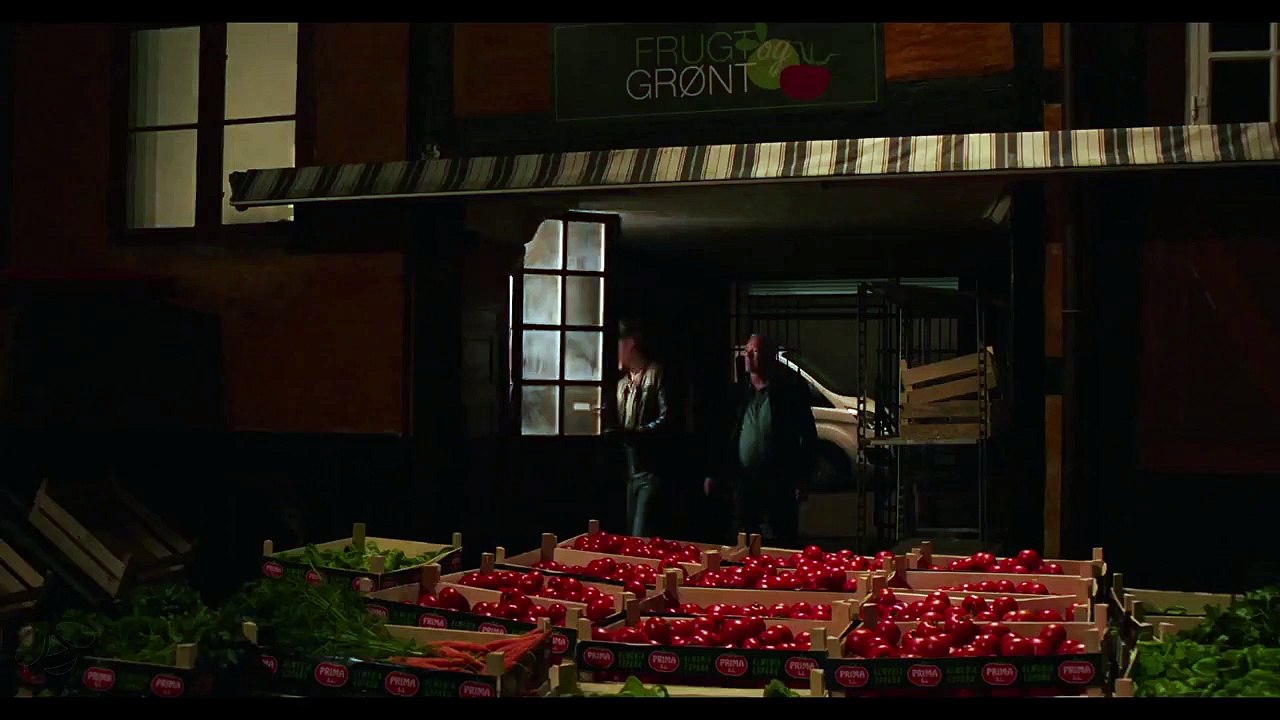 Domino Trailer (2) OV