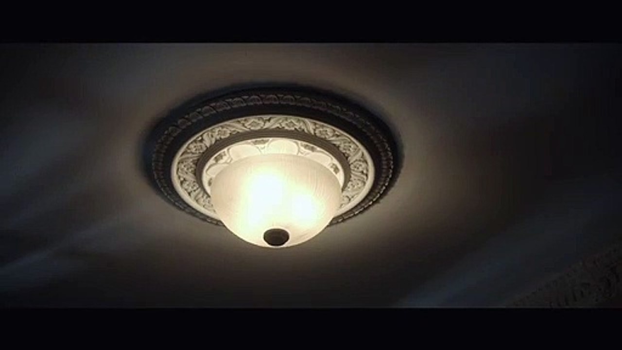 Amityville: El despertar Clip (3)