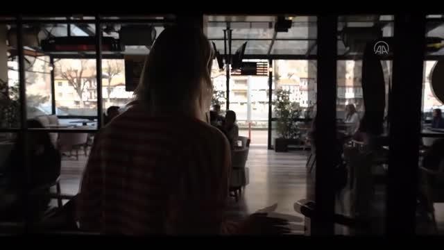 Kadınlar 8 Mart Dünya Kadınlar Günü için klip çekti