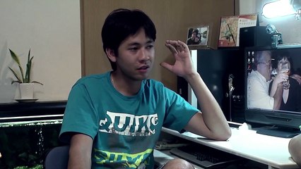 Por um Punhado de Dólares - Os Novos Emigrados Trailer (1) Oficial