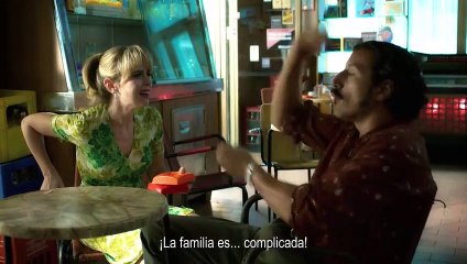 La mafia solo mata en verano Tráiler VO