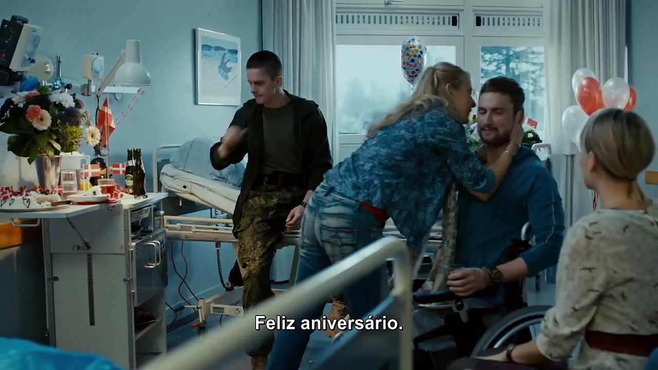 Ande Comigo Trailer Legendado