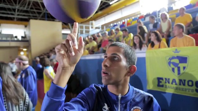 Ni distintos, ni diferentes: Campeones Tráiler