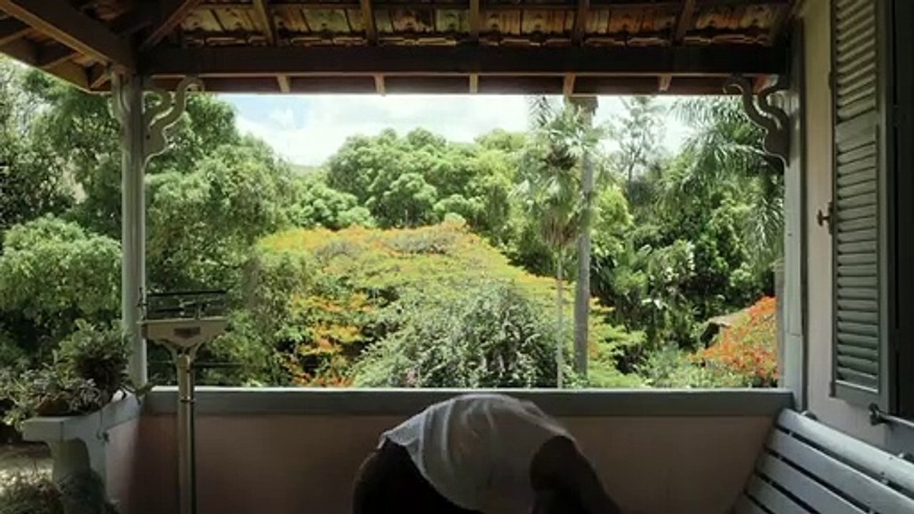 Aquilo Que Sobra Teaser