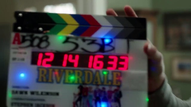 Riverdale 1ª Temporada Erros de Gravação + 2ª Temporada Teaser Original