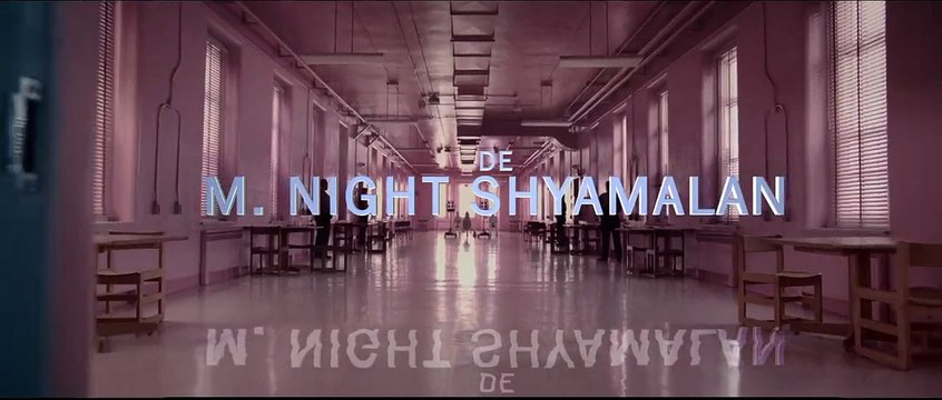 Glass (Cristal) Tráiler