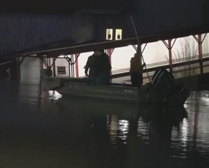 Banjir Missouri, paras air dijangka meningkat