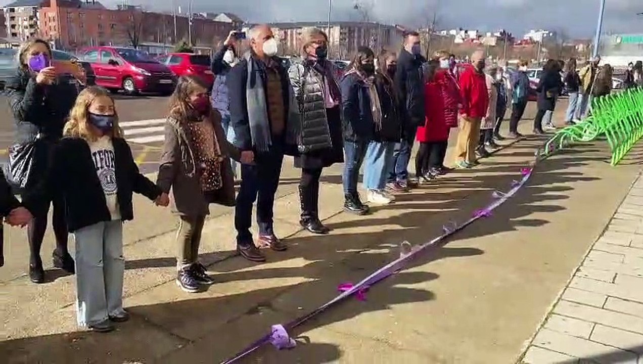 Abrazo a la Facultad de Educación