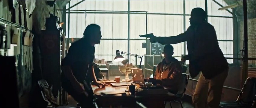 Curfew (Toque de queda) Tráiler (2) VO