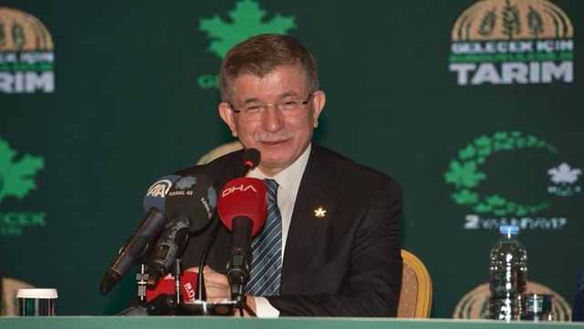 Davutoğlu’ndan eski yol arkadaşı Erdoğan’ın o sözlerine çok sert tepki: Allah’tan korkun!