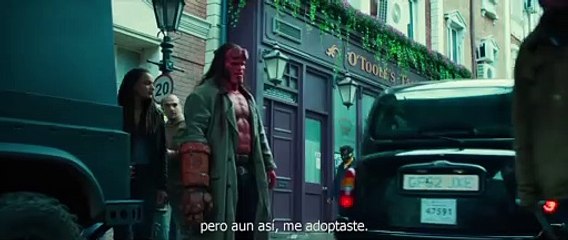 Hellboy Tráiler (3) VO