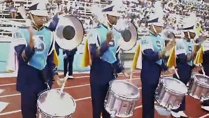 Avisem que Estamos Chegando: A História dos Colégios e Universidades Negras Trailer Original