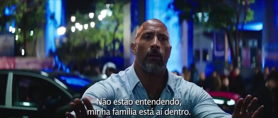 Arranha-Céu: Coragem Sem Limite Trailer Legendado (2)