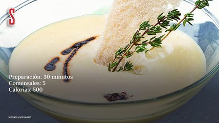 Vídeo Receta: Crema de patata con salsa de ajo negro