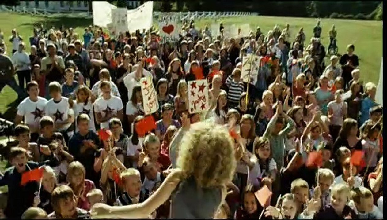 Hier kommt Lola! Teaser DF