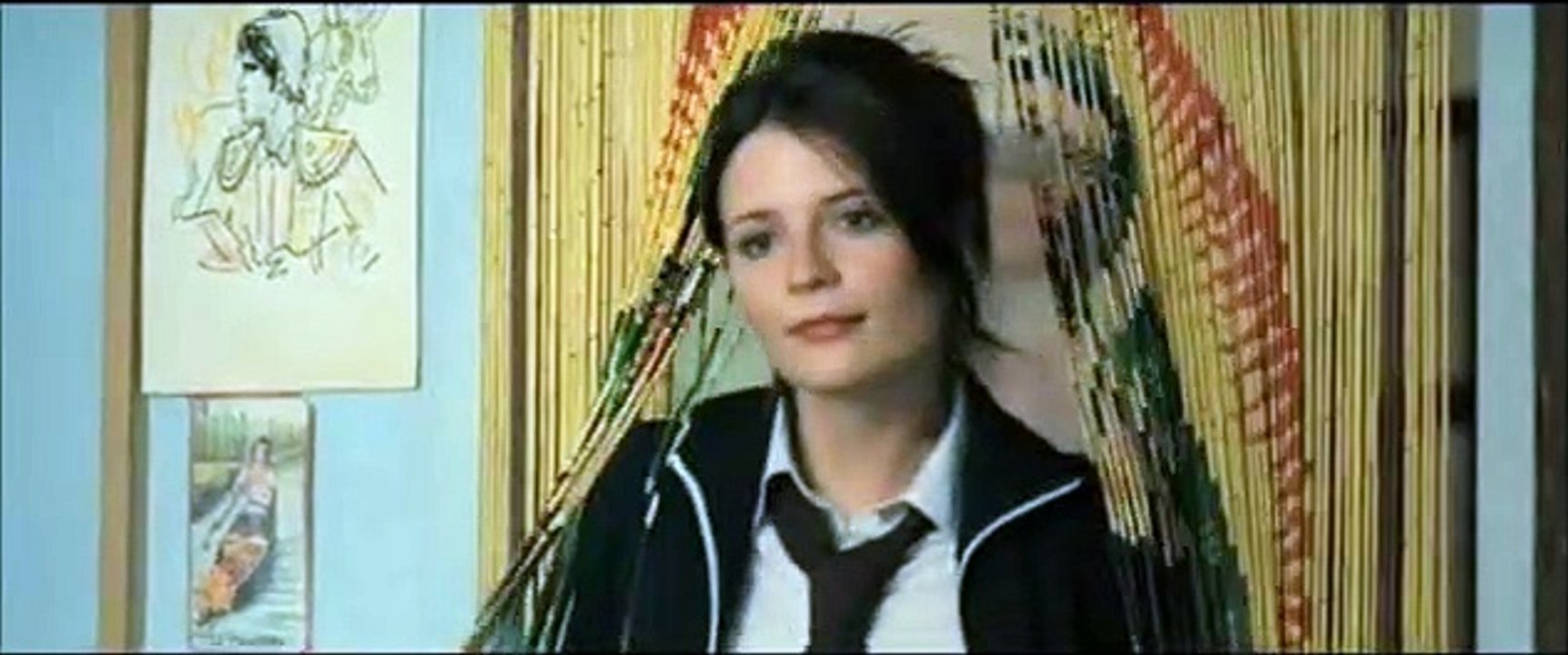 Lange Beine, kurze Lügen (und ein Fünkchen Wahrheit?) Trailer (2) DF