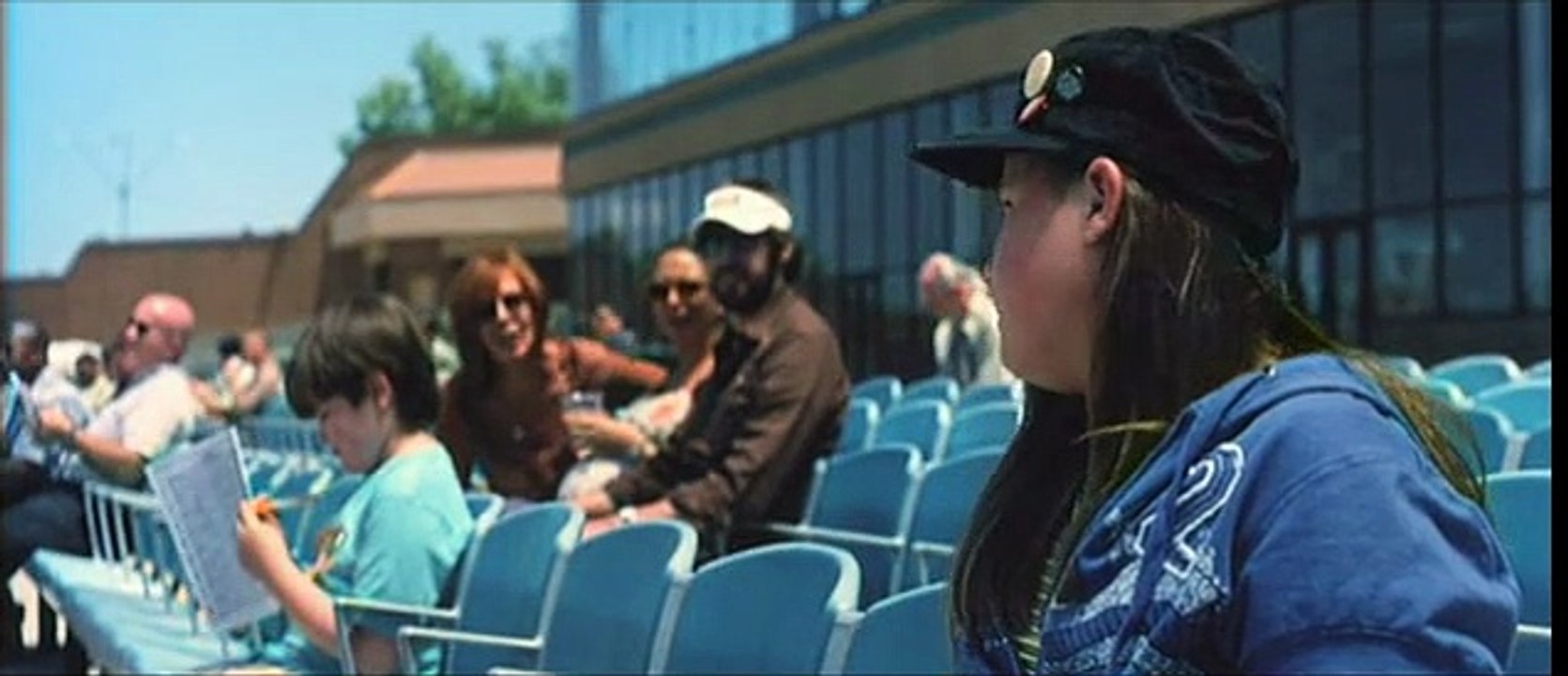 Away We Go - Auf nach Irgendwo Videoclip (2) DF