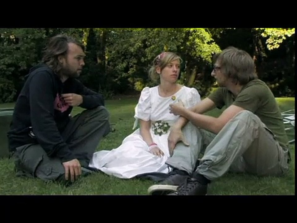 Die Liebe und Viktor Teaser (2) DF