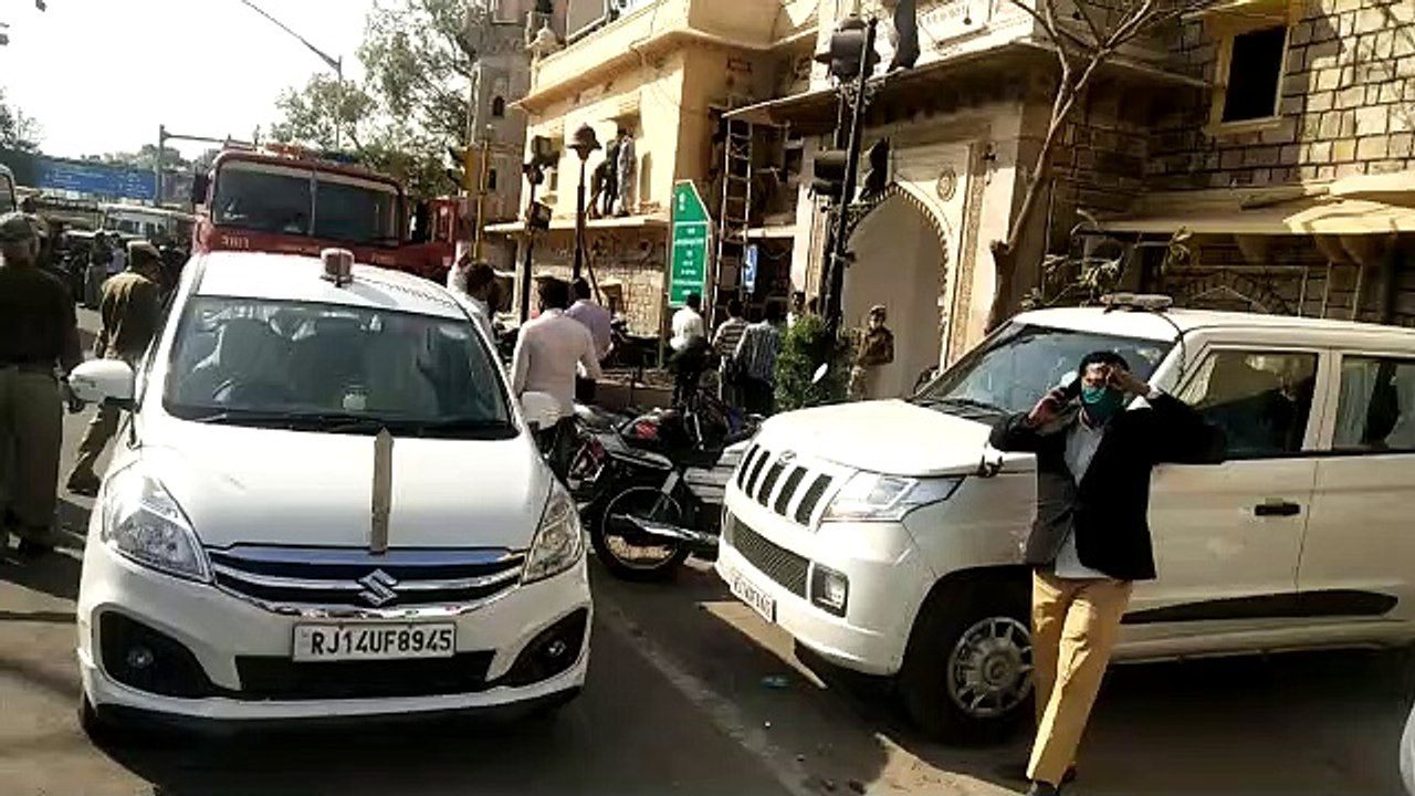 डीसीपी ट्रेफिक कार्यालय में लगी आग, सामान जलकर हुआ खाक