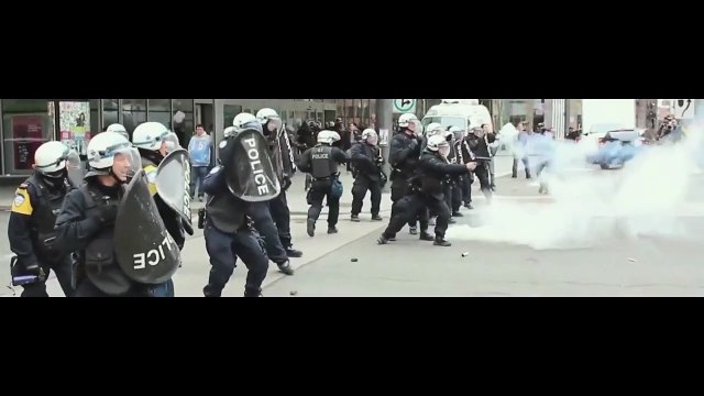 Aqueles que Fazem a Revolução pela Metade Apenas Cavam suas Próprias Covas Teaser Original