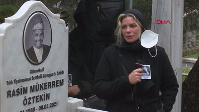 Rasim Öztekin ölüm yıldönümünde mezarı başında anıldı