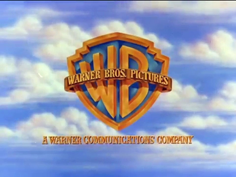 O Jovem Einstein Trailer Original