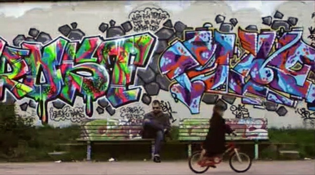 Sankt Pauli - Rausgehen. Warmmachen. Weghauen. Trailer DF