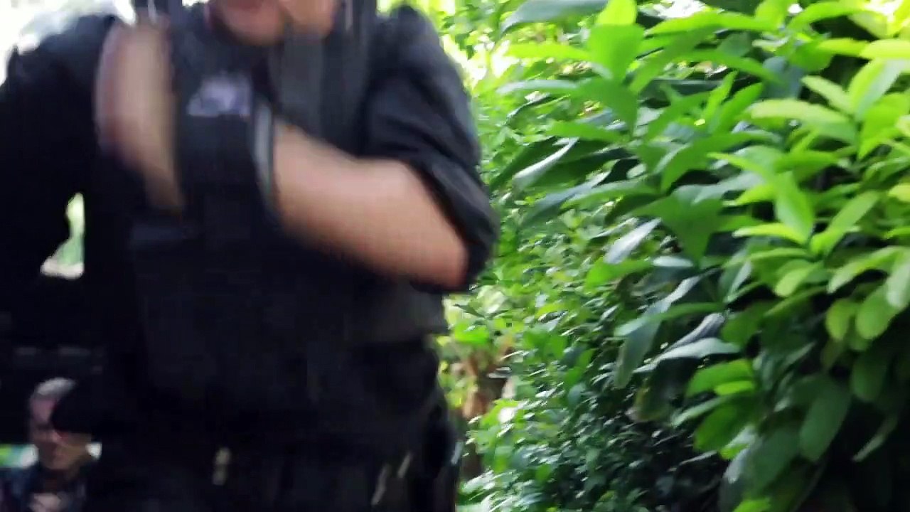 Preso no Tempo Trailer Legendado