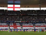 Vidéo : Le Stade de France rend hommage à l'Angleterre en reprenant God Save The Queen