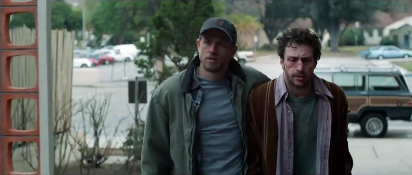 En mil pedazos Tráiler