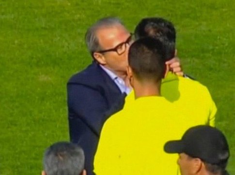 Public Buzz : Un président de club suspendu à vie pour avoir pincé les fesses d’un arbitre