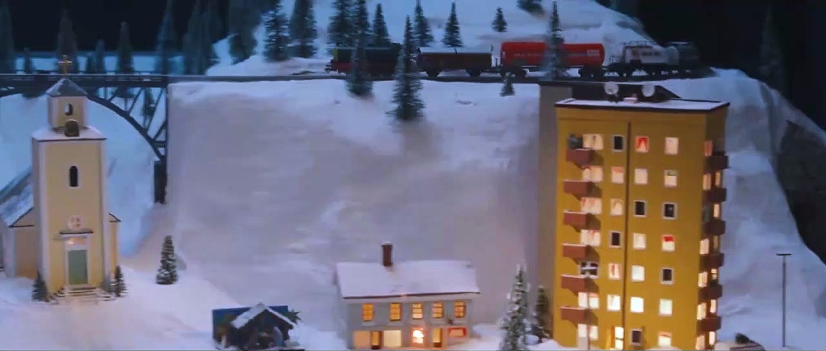 Home For Christmas Trailer DF