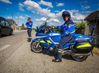 Zapping : Des gendarmes surprennent un tournage de film X sur une aire d’autoroute