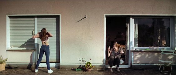 Diferentes Tipos de Chuva Trailer Original