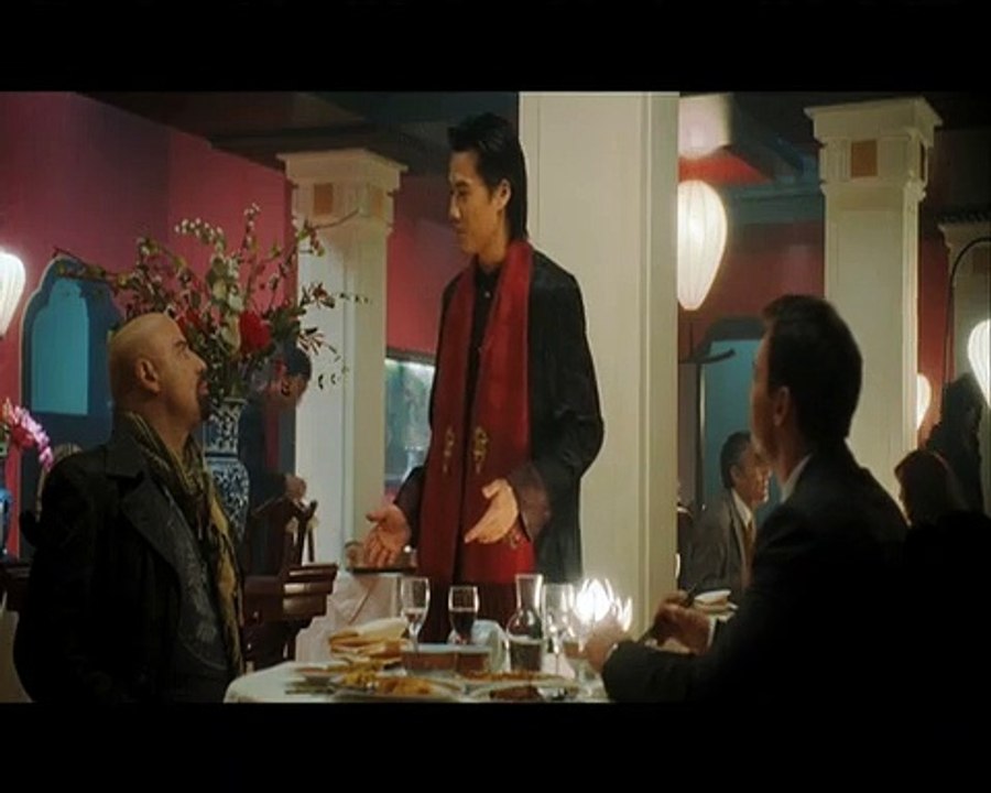 From Paris With Love Videoclip (7) DF