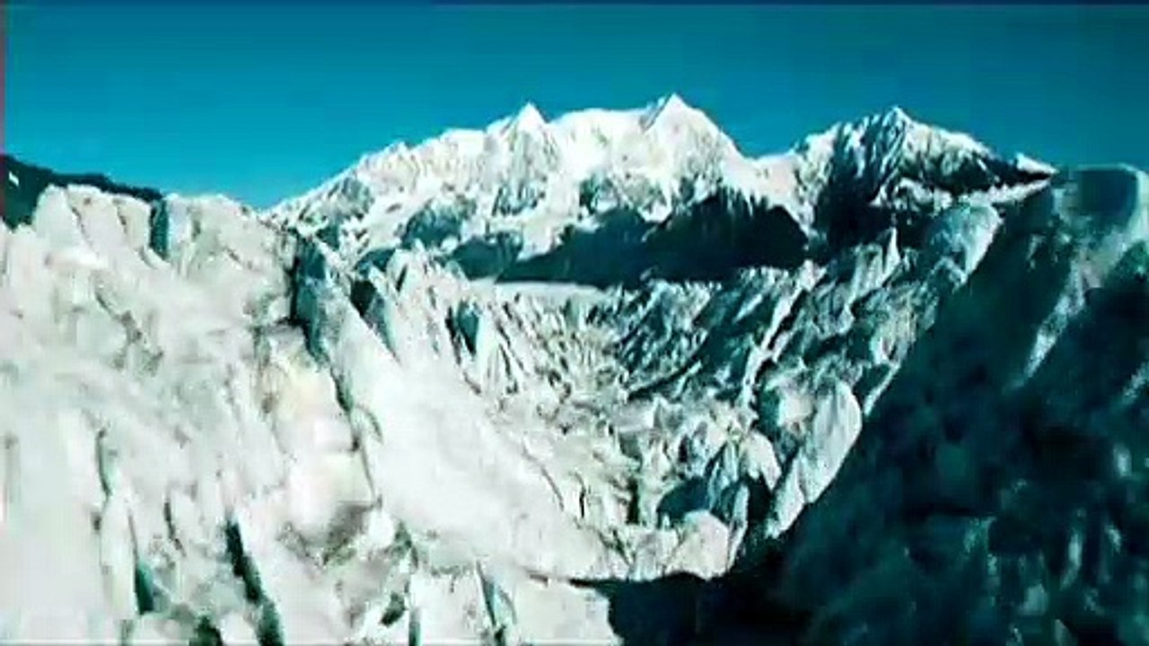 Resident Evil 4: Afterlife Trailer DF