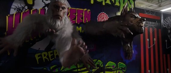 Goosebumps 2 - Halloween Assombrado Trailer (2) Dublado