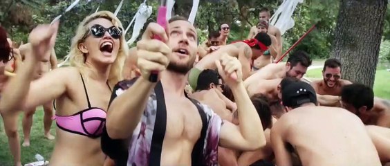 Como la Espuma Trailer Original