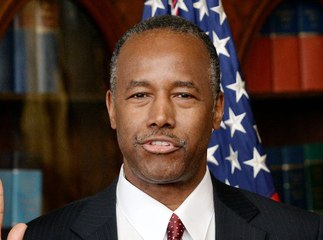 Public (bad) Buzz : Le ministre Ben Carson compare les esclaves aux immigrés et provoque la fureur du net